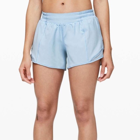 Lululemon Hotty Hot Short II *Long 4" *swift, color: Breezy size 4 in EUC. - Picture 14 of 14